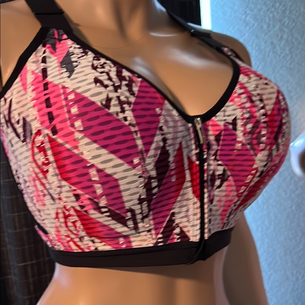NWOT VSX SPORTS BRA S38DD - Picture 2 of 9